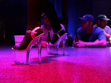 Striptease/Lapdance Brothel San Antonio